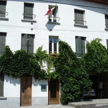 La Roche Peregrine Tatil Evi Châtel-Guyon