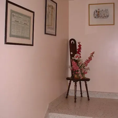 La Roche Peregrine Tatil Evi Châtel-Guyon