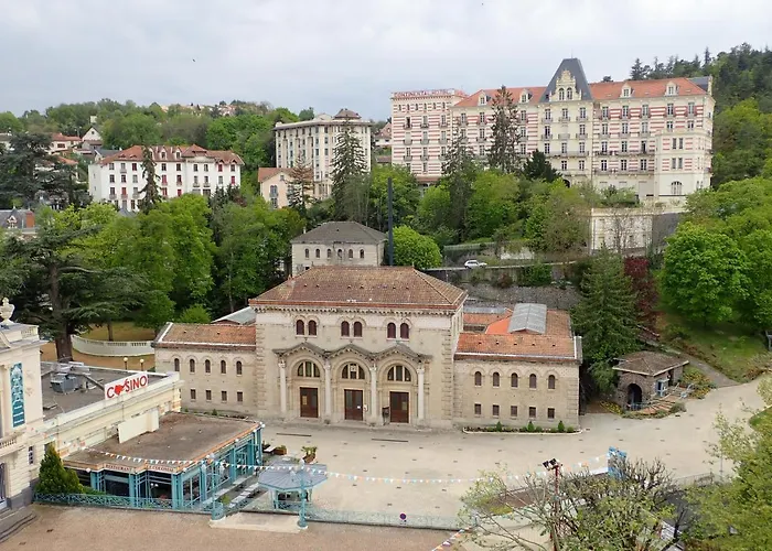 La Roche Peregrine * Châtel-Guyon